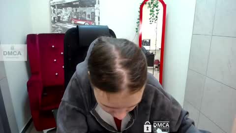 Sia online show from April 27, 12:14 pm