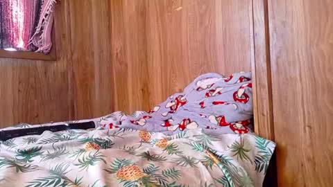 Donte Thick online show from June 12, 10:30 pm
