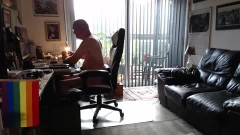 dopeleaf2 online show from October 16, 8:37 am