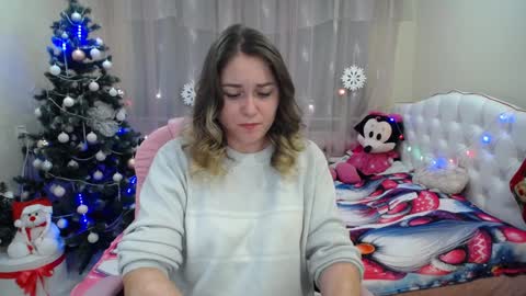 Snapshot of dorasuun chatting on December 11, 1:49 pm dorasuun online show from December 11, 1:49 pm