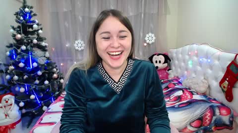 Snapshot of dorasuun chatting on December 27, 5:26 pm dorasuun online show from December 27, 5:26 pm