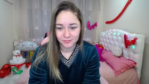 Snapshot of dorasuun chatting on February 7, 7:18 am dorasuun online show from February 7, 7:18 am