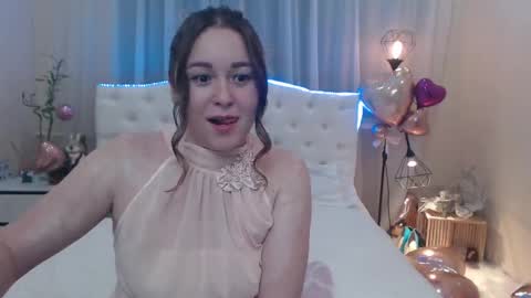 Snapshot of dorasuun chatting on February 23, 2:14 pm dorasuun online show from February 23, 2:14 pm