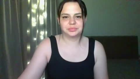 Snapshot of dori_cutie chatting on June 17, 6:09 pm dori_cutie online show from June 17, 6:09 pm