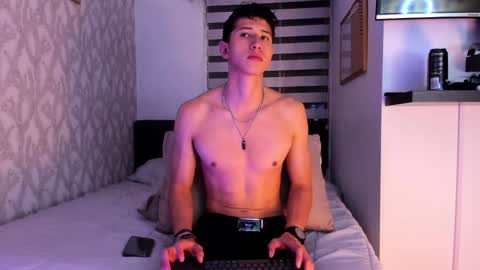 dorian_mystery online show from February 8, 7:04 am