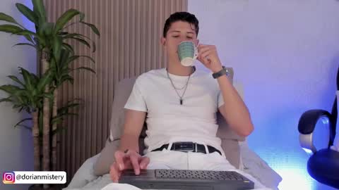 dorian_mystery online show from September 30, 1:10 am