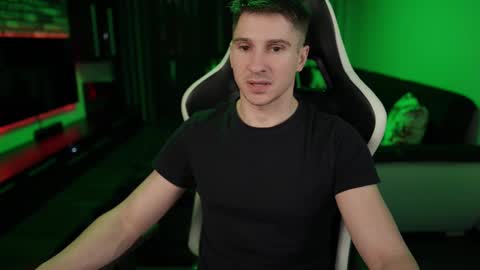 Dorian Reyes online show from February 14, 3:22 am