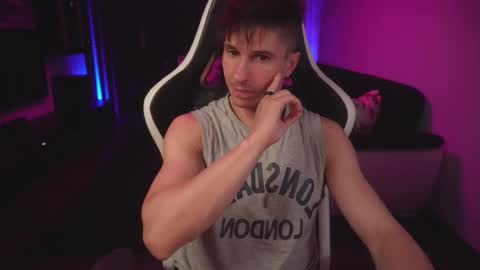 Dorian Reyes online show from September 10, 10:43 pm