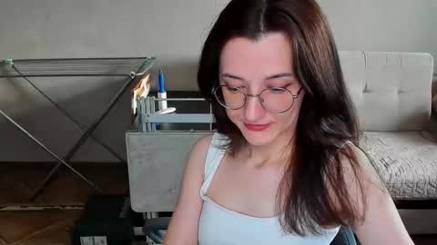 Your Dorotty online show from April 15, 1:23 am