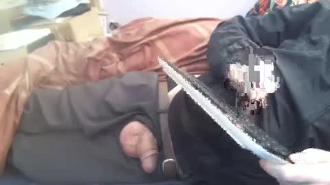 Hello  welcome to Slutsville  I am the Naked Chef  really  but you may call me Peter online show from April 22, 11:01 am