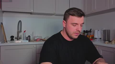 Snapshot of dosilasa chatting on November 30, 4:11 pm Sasha online show from November 30, 4:11 pm