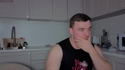 Snapshot of dosilasa chatting on December 3, 2:48 pm Sasha online show from December 3, 2:48 pm