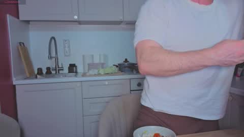 Snapshot of dosilasa chatting on January 12, 6:13 pm Sasha online show from January 12, 6:13 pm