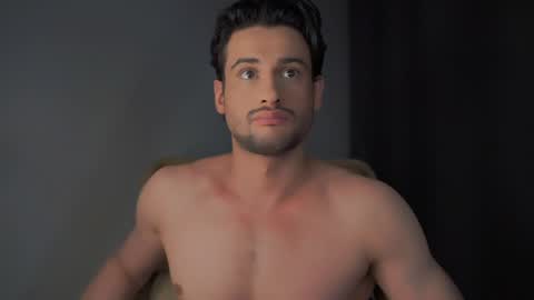 Keen online show from December 9, 9:37 pm