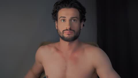 Keen online show from December 25, 12:05 am