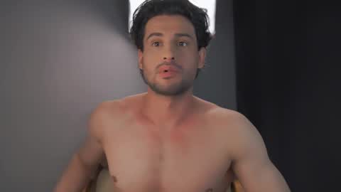 Keen online show from February 16, 10:10 pm