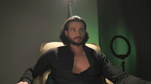 Keen online show from October 19, 9:04 pm