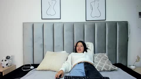 Snapshot of double_temptatiion_ chatting on February 14, 12:24 pm Vall Lufan online show from February 14, 12:24 pm