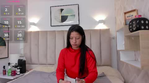 Vall  Lufan  online show from June 15, 7:27 pm