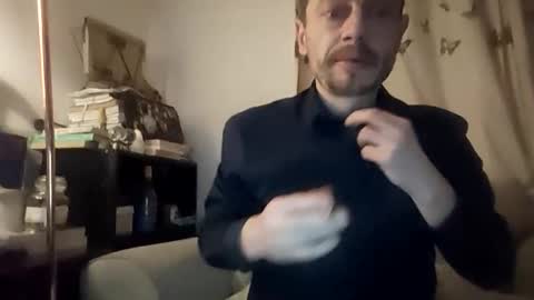 doveyfinn88 online show from December 15, 3:22 am