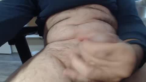 down69_4_u online show from December 4, 7:34 pm