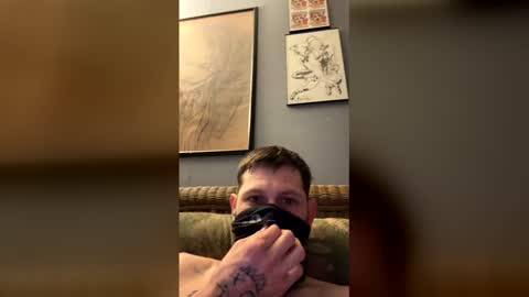 dpickle699 online show from December 14, 1:38 pm