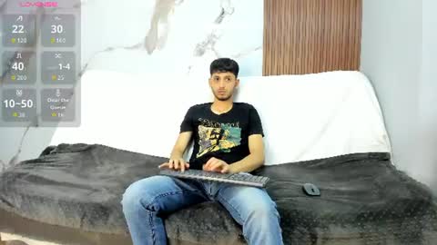 Snapshot of drake_and_zara chatting on July 8, 1:04 pm Drake and Zara online show from July 8, 1:04 pm