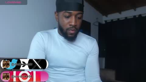 Snapshot of drake_nassir4 chatting on July 17, 5:36 am ---Drake--- online show from July 17, 5:36 am