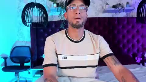 Drake Neuman online show from July 17, 3:46 am