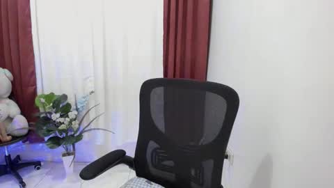 dream_onmexxx online show from September 18, 12:18 pm