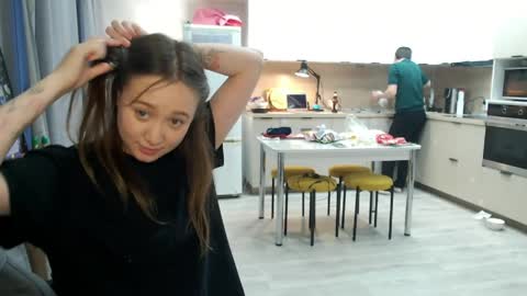 Snapshot of dream_reaper210635 chatting on April 6, 3:02 pm dream_reaper210635 online show from April 6, 3:02 pm