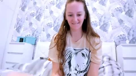 dreamesoul online show from April 25, 10:40 am