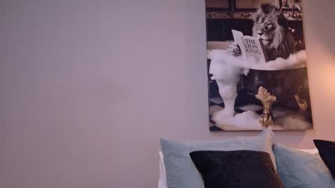 cris online show from March 31, 9:37 pm