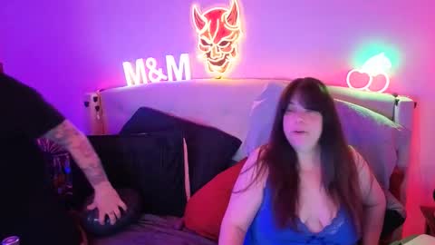 DreamyCouple01 online show from May 12, 5:59 am