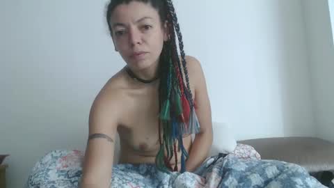DreamyLatina online show from November 4, 12:59 pm