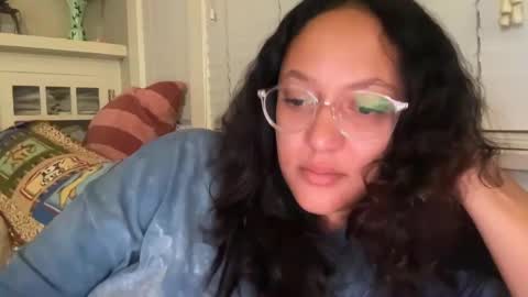 RIRI OR DREAMY online show from October 5, 3:27 am