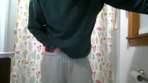 drew450001256 online show from April 12, 3:33 am