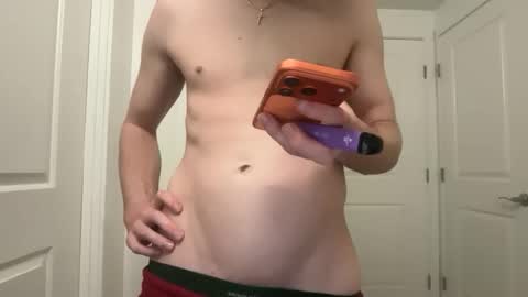 drewmackin05 online show from February 14, 3:47 am