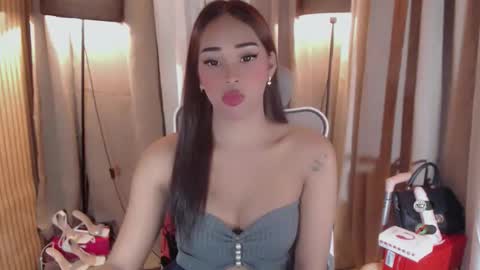 Dreyana online show from February 26, 7:13 pm