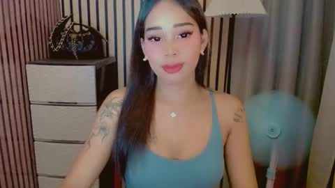 Dreyana online show from April 19, 11:31 am