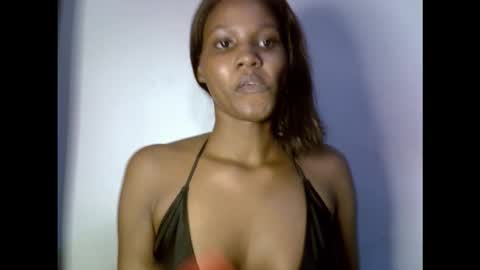 Snapshot of drippingpussy__ chatting on October 14, 10:54 pm drippingpussy__ online show from October 14, 10:54 pm