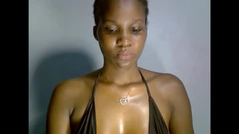 Snapshot of drippingpussy__ chatting on December 1, 6:24 pm drippingpussy__ online show from December 1, 6:24 pm