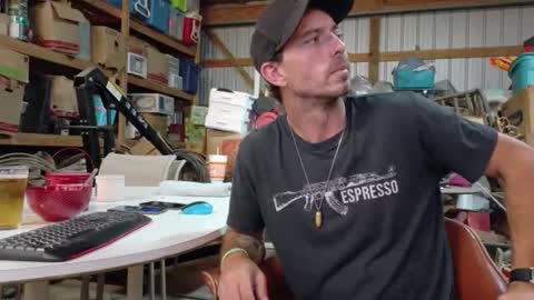 Inexperienced catfish online show from May 10, 3:23 am