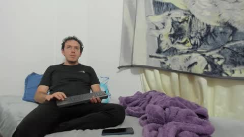 CamiSanti online show from February 17, 1:24 am