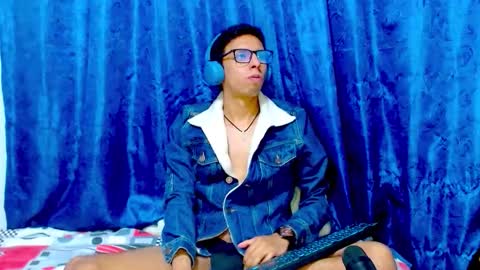 David online show from February 10, 2:04 am