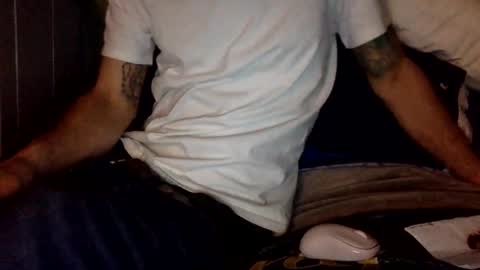 Snapshot of dugawuga chatting on March 8, 9:13 am dugawuga online show from March 8, 9:13 am