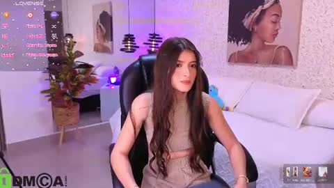 Snapshot of dulce_isabel_ chatting on July 20, 3:54 am dulce_isabel_ online show from July 20, 3:54 am