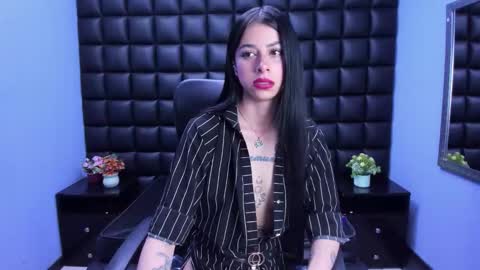 dulce_miiaa online show from March 21, 6:00 pm