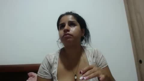 dulcekatty18 online show from April 28, 5:34 am