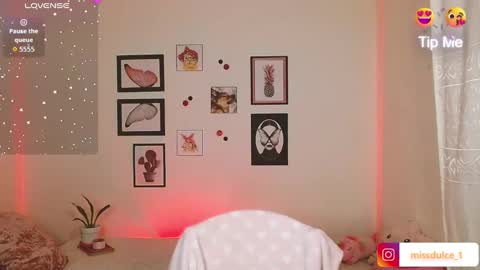 Dulce online show from October 3, 12:40 am